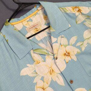 Tommy Bahama Shirt Men's XXL Blue Silk Hawaiian Loop Collar Floral Short Sleeve